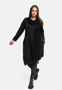 'Lunet' jurk – modern, elegant & met karaktervol ontwerp