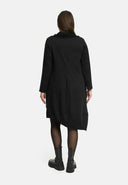 'Lunet' jurk – modern, elegant & met karaktervol ontwerp