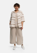 Blús 'Avina' – aerúil, nádúrtha & éasca le comhcheangal