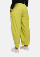 'Livia' Hose – Weite Passform, cleanes Design, & stretch