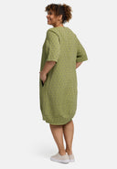 'Olina' Kjole – let, struktureret & blød strækstof