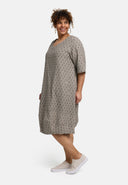 'Olina' Kjole – let, struktureret & blød strækstof