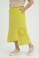 Jupe 'Livia' – Ligne A, asymétrique et extensible