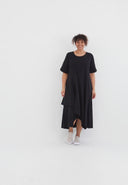 "Valeria"-klänning – flytande, modern och feminin