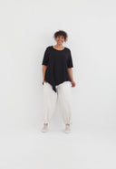 Camisola "Valeria" – fluida, moderna e minimalista