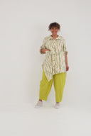 Tunica-blusa 'Livia' – leggera, che valorizza la figura e con motivo artistico